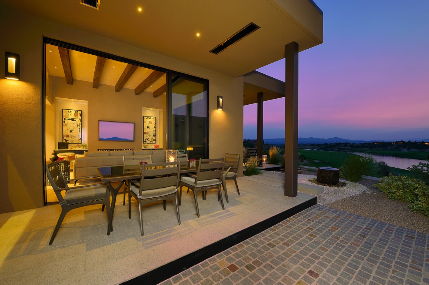 S+A Retreat Home-8