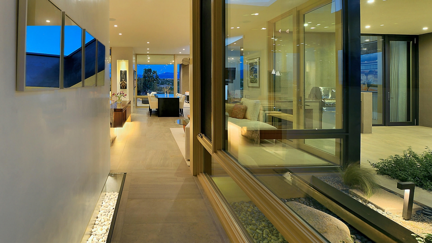 S+A Luxurious Modern-2