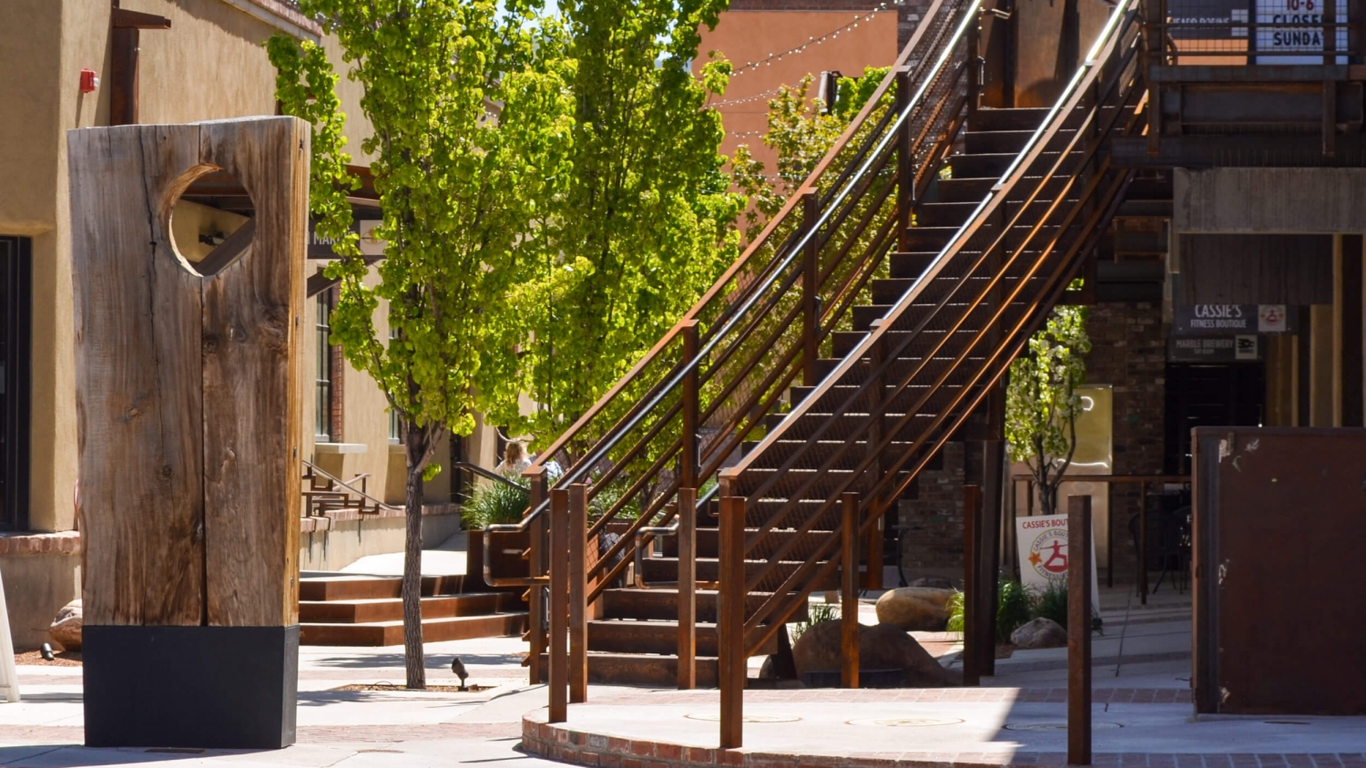 S+A Luna Public Space-2