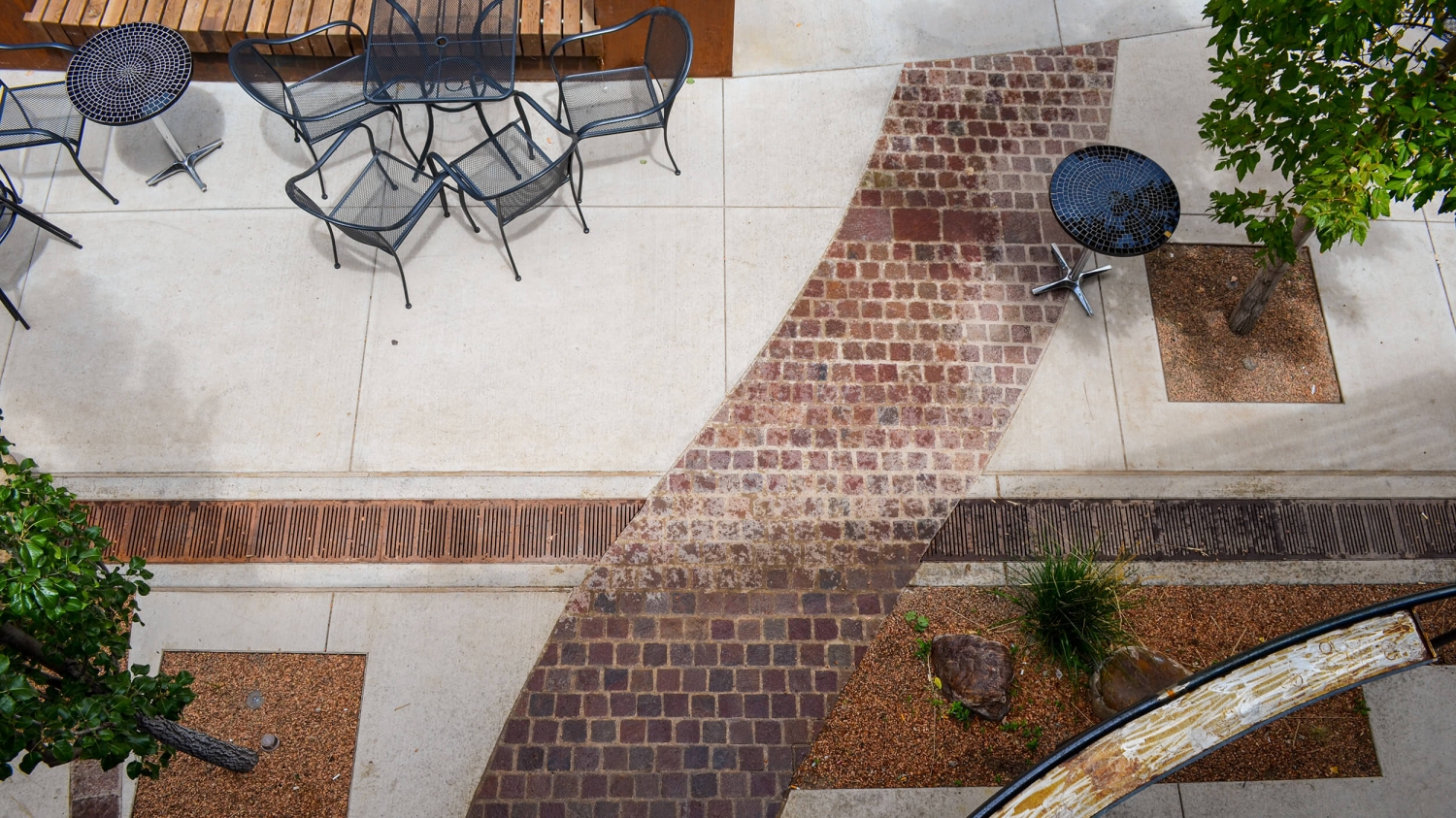 S+A Luna Public Space-7